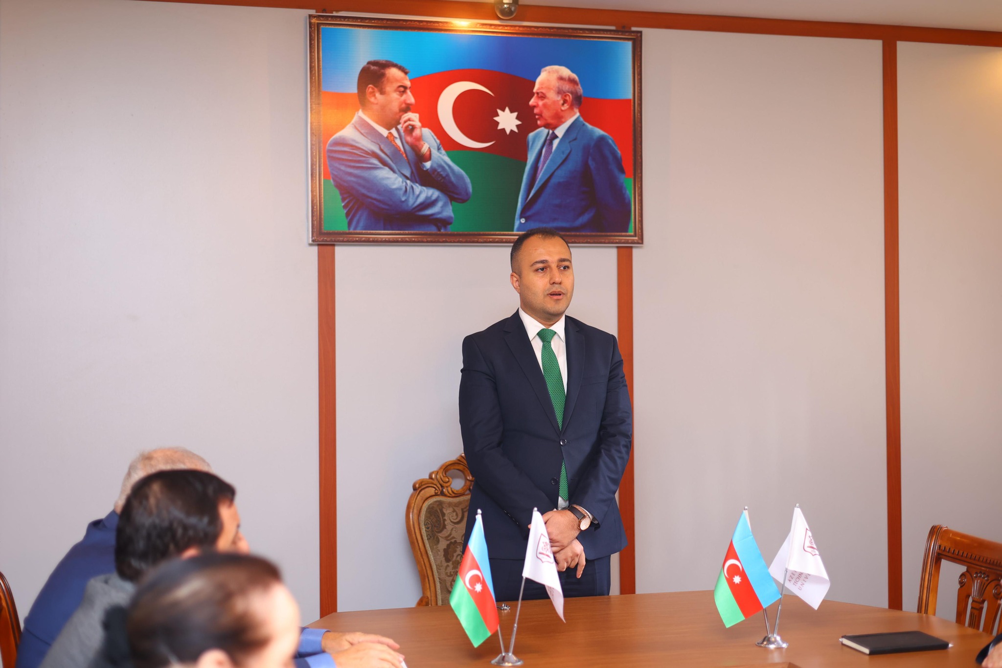 17 Noyabr - Milli Dirçəliş Günü qeyd edilib