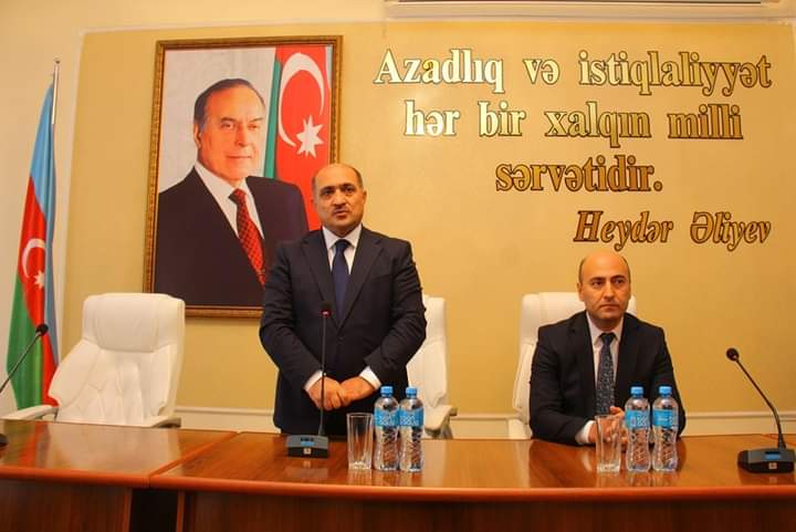 Yeni rektor kollektivə təqdim edilib