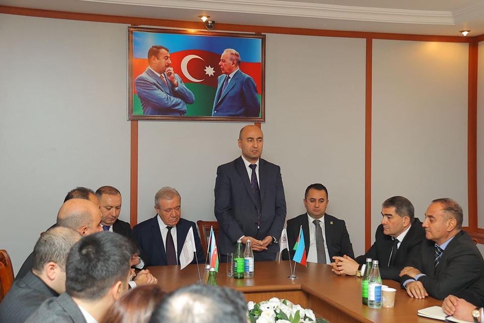Azərbaycan Texnologiya Universitetində Elm və Təhsil Nazirliyinin tabeliyində fəaliyyət göstərən Təhsilin İnkişafı Fondunun Gəncədə yerləşən ali təhsil müəssisələri üçün təqdimatı keçirilib
