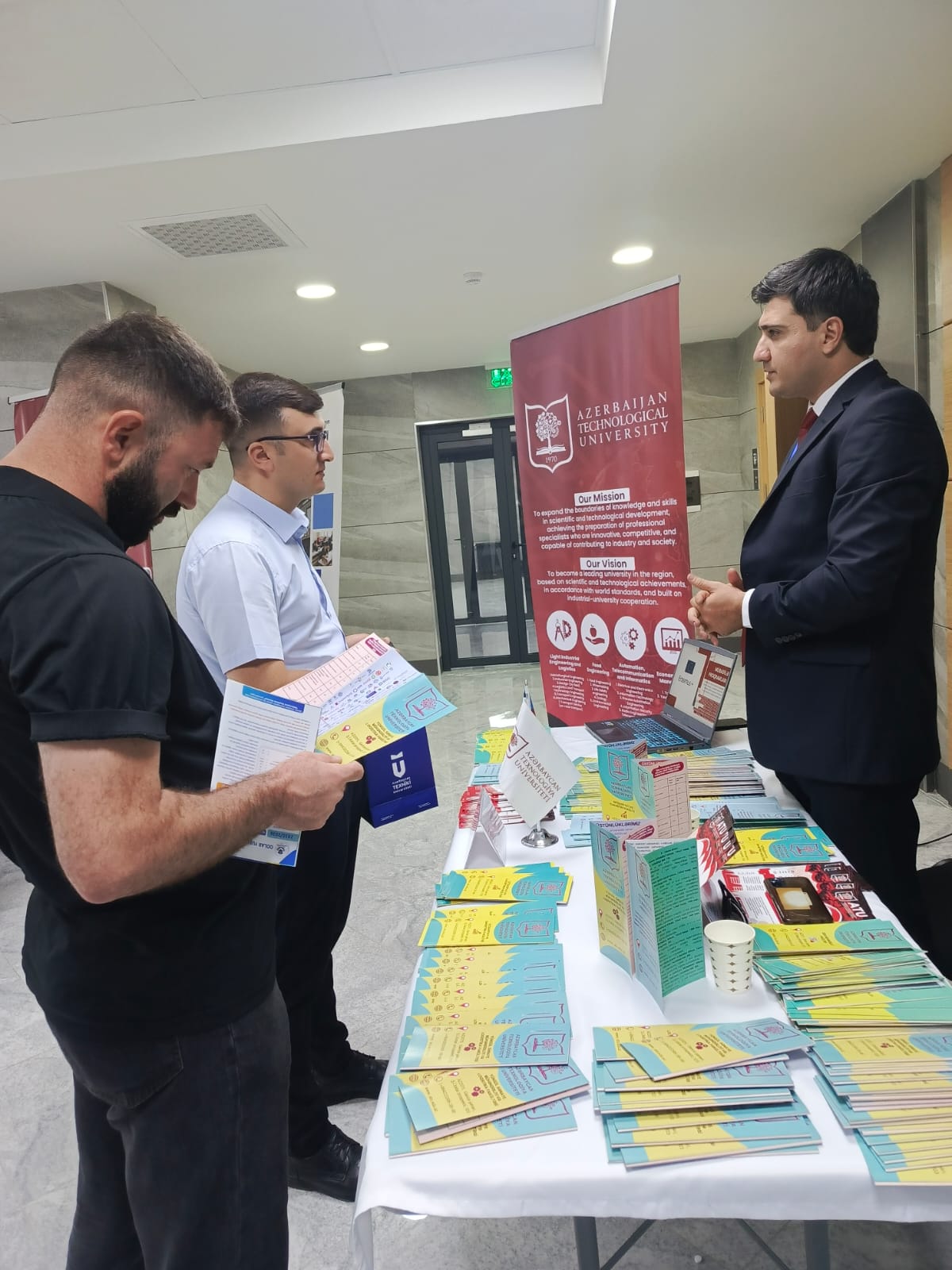 ATU DİM-in universitetlər sərgisində təmsil olunur