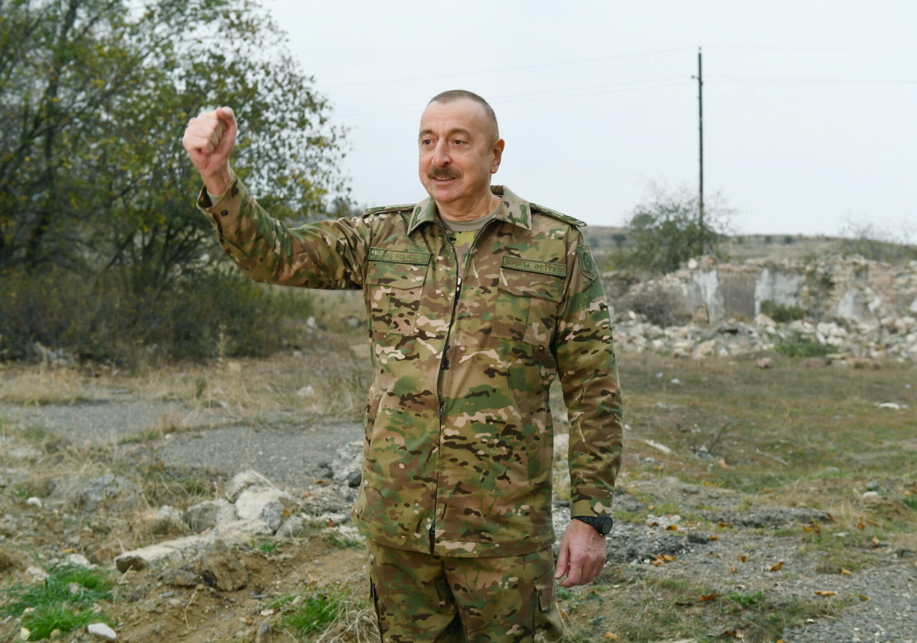 Möhtəşəm fəaliyyət, peşəkar idarəetmə