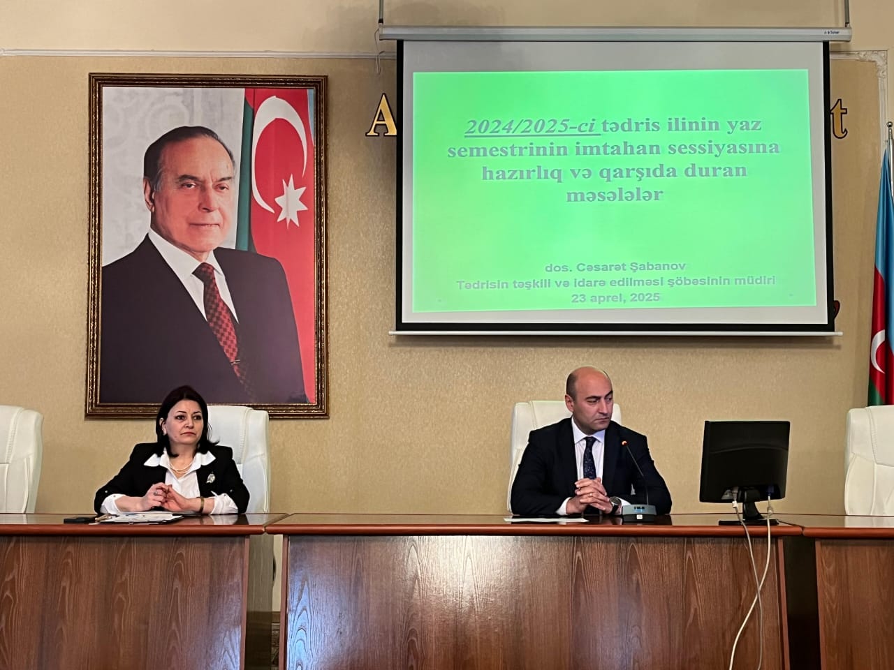 Elmi şuranın növbəti iclası keçirilib