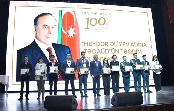 ATU-nun tələbəsi Emin Allahverdiyev “Heydər Əliyev adına təqaüd”ə layiq görülüb