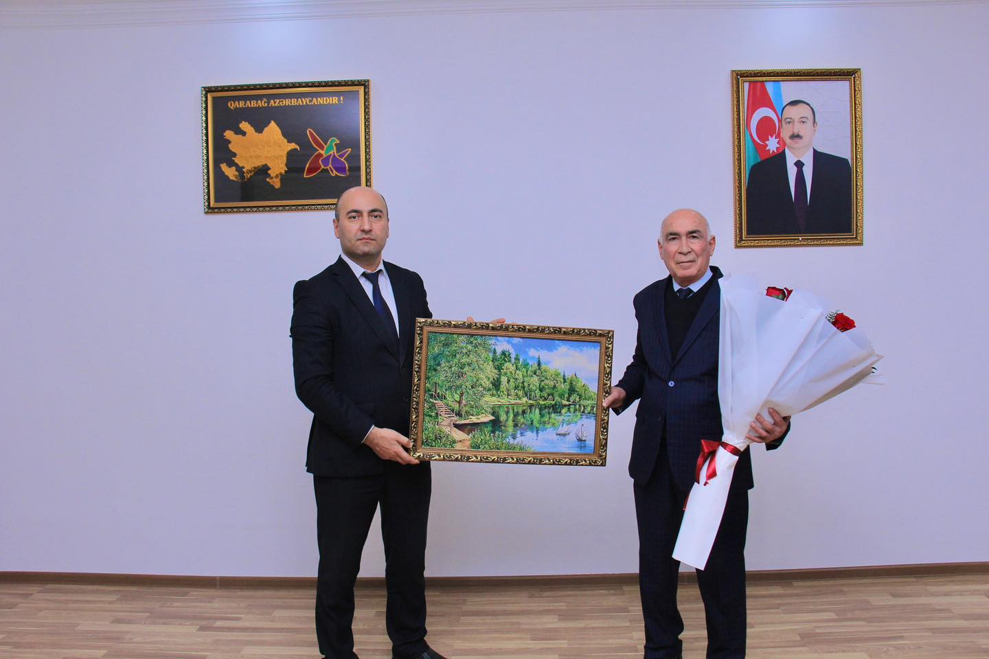 Rektor prof. Fizuli Məmmədovu yubileyi münasibətilə təbrik edib