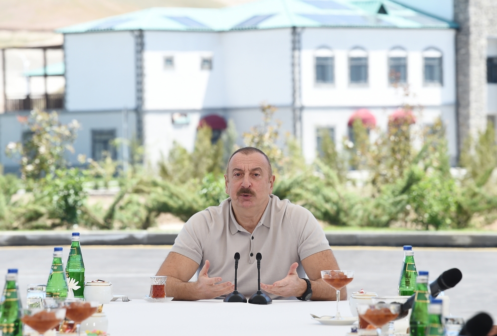 Bu gün güc amili ön plandadır