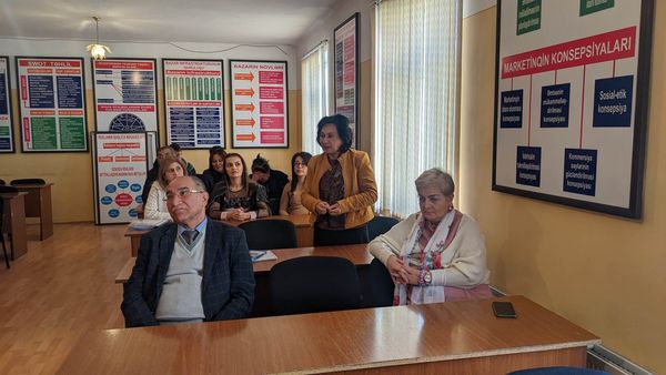 Azərbaycan Texnologiya Universitetində dosent Nazim Verdiyevin “Müştərilərlə əlaqələrin idarə edilməsində və satışda etirazlarla iş” adlı elmi seminarı təşkil edilib