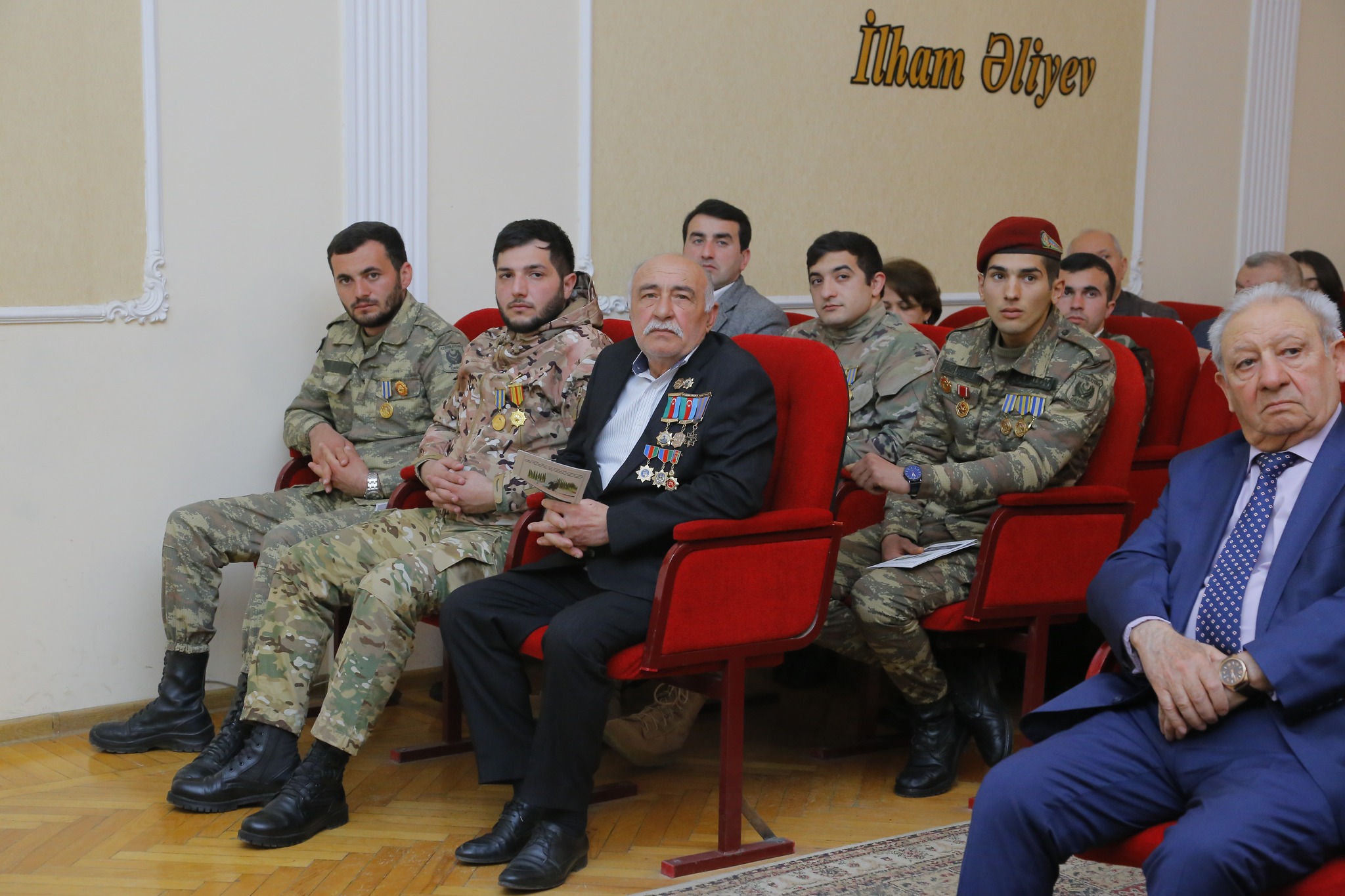 ATU - da ümummilli lider Heydər Əliyevin 100 illiyinə həsr edilmiş “Gənclərin vətənpərvərlik ruhunda tərbiyəsi ölkəmizin gələcəyinin rəhnidir” mövzusunda konfrans keçirilib
